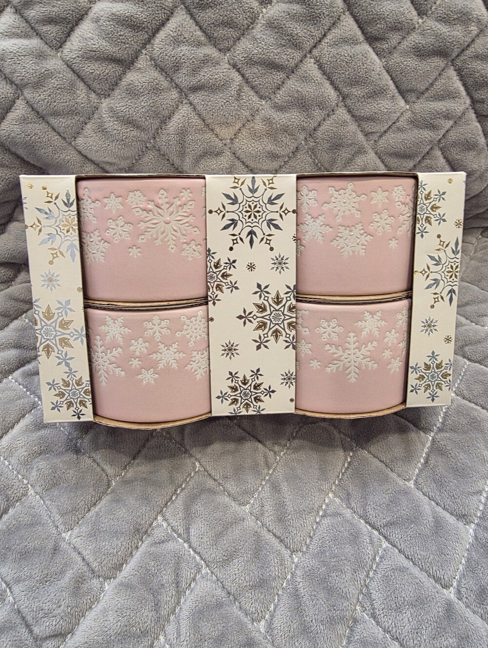 The Bakeshop Set of 4 Oven Safe Ramekins Snowflake Pink